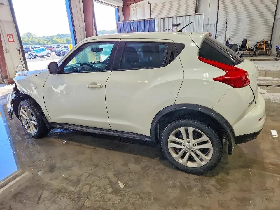 2014 NISSAN JUKE S  