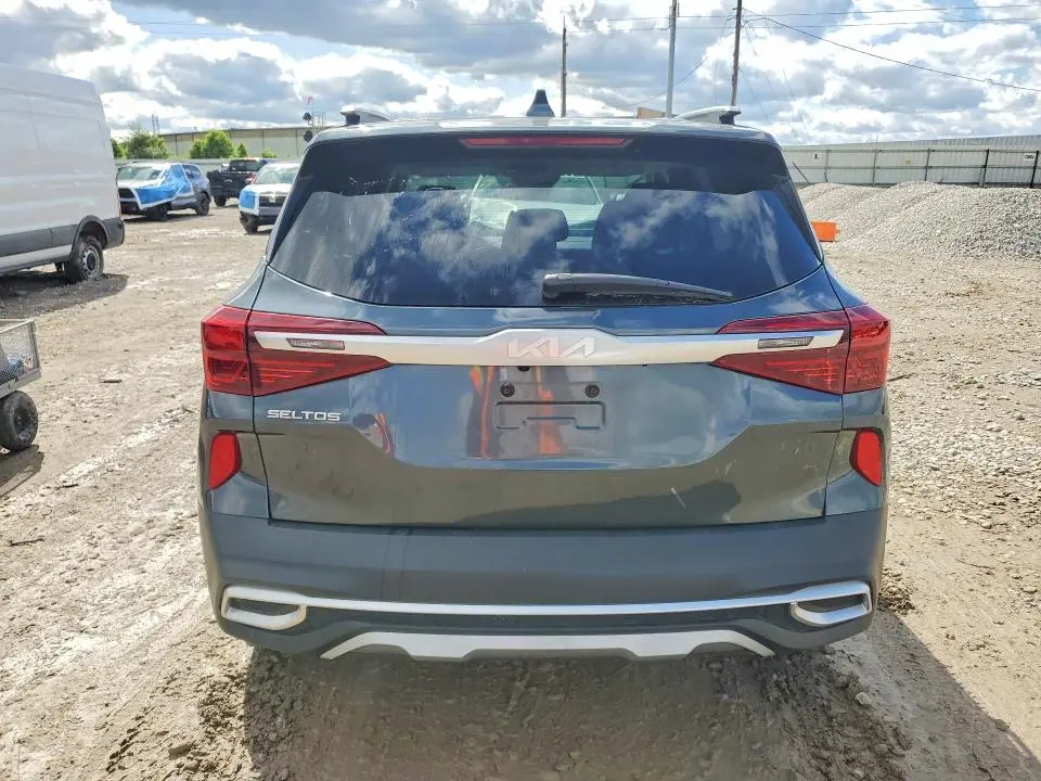 2023 KIA SELTOS S  