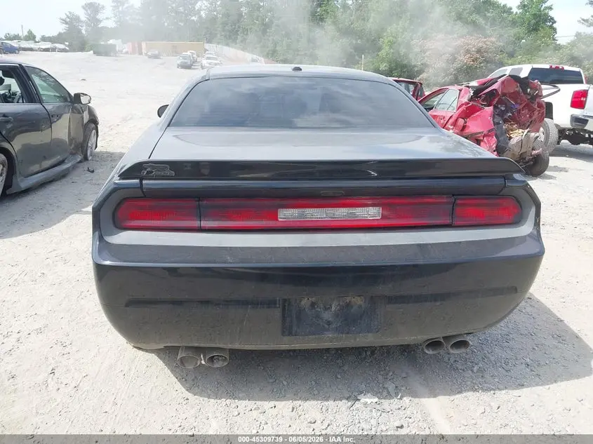 2014 DODGE CHALLENGER SXT