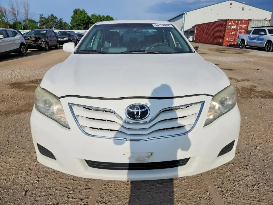 2010 TOYOTA CAMRY BASE  