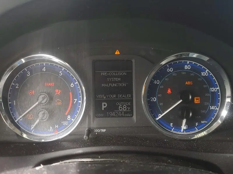 2017 TOYOTA COROLLA LE  