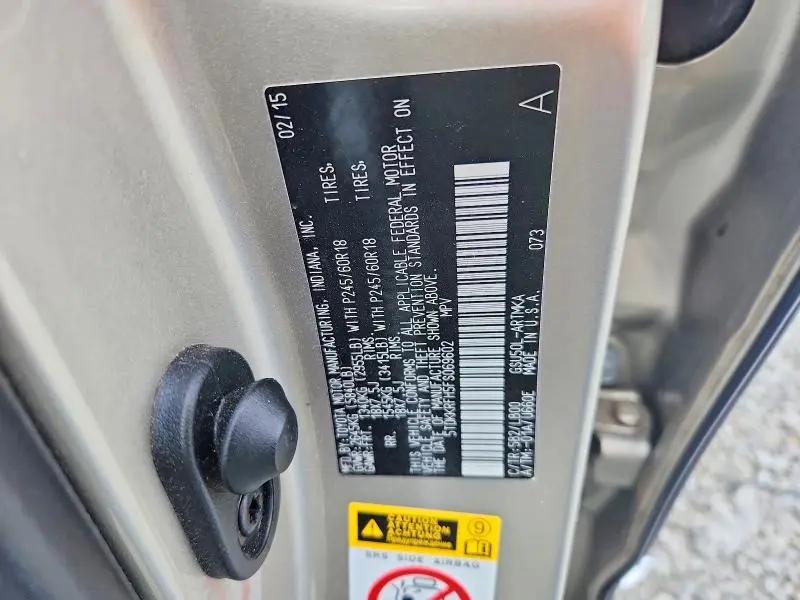 2015 TOYOTA HIGHLANDER XLE  