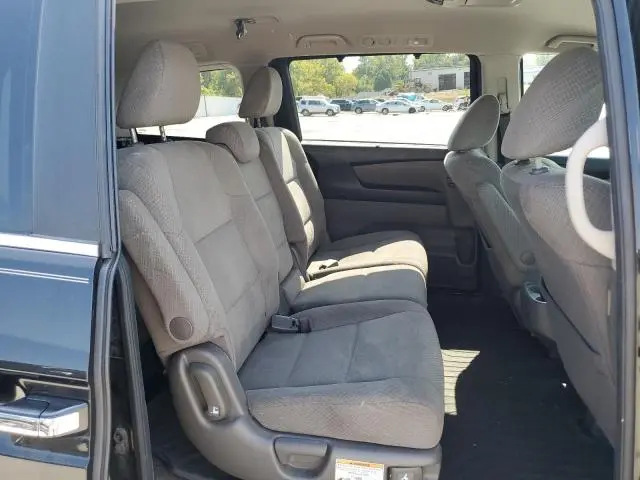 2016 HONDA ODYSSEY SE  