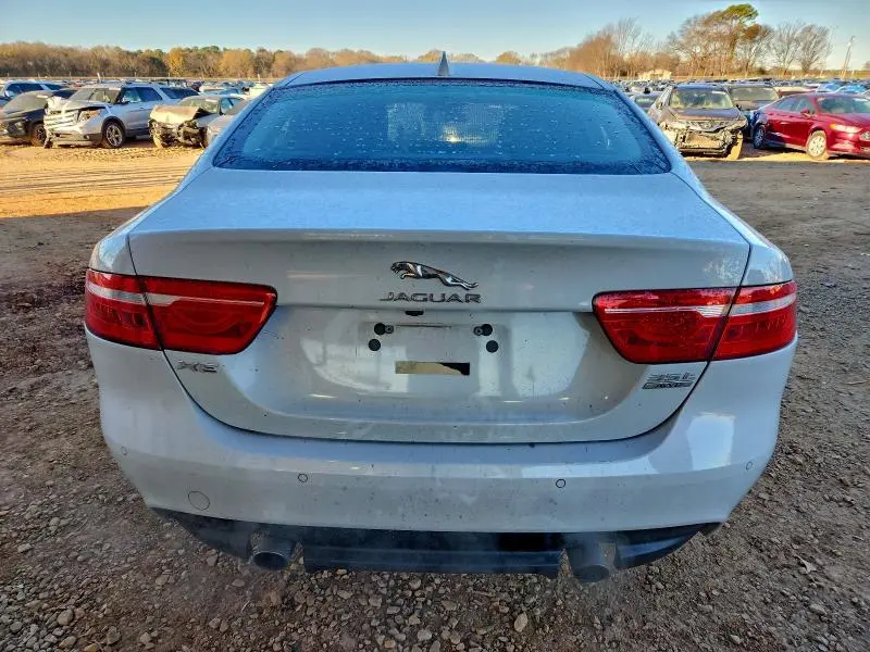 2017 JAGUAR XE FIRST EDITION  