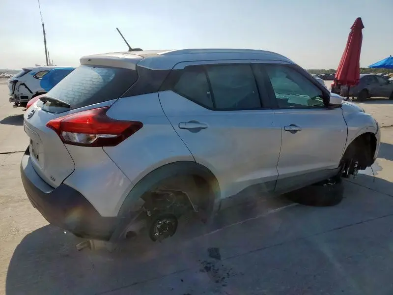 2018 NISSAN KICKS S  