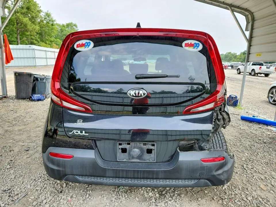 2020 KIA SOUL LX  
