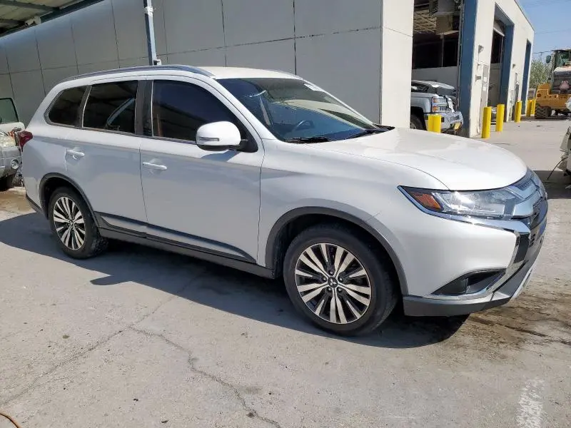 2019 MITSUBISHI OUTLANDER SE  