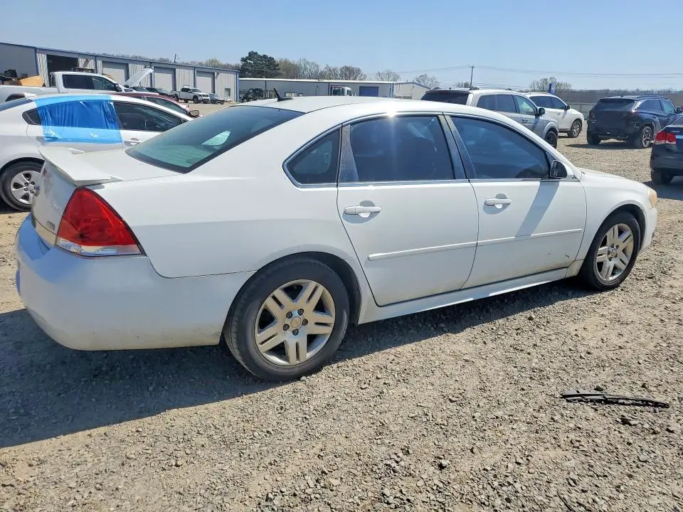 2010 CHEVROLET IMPALA LT  
