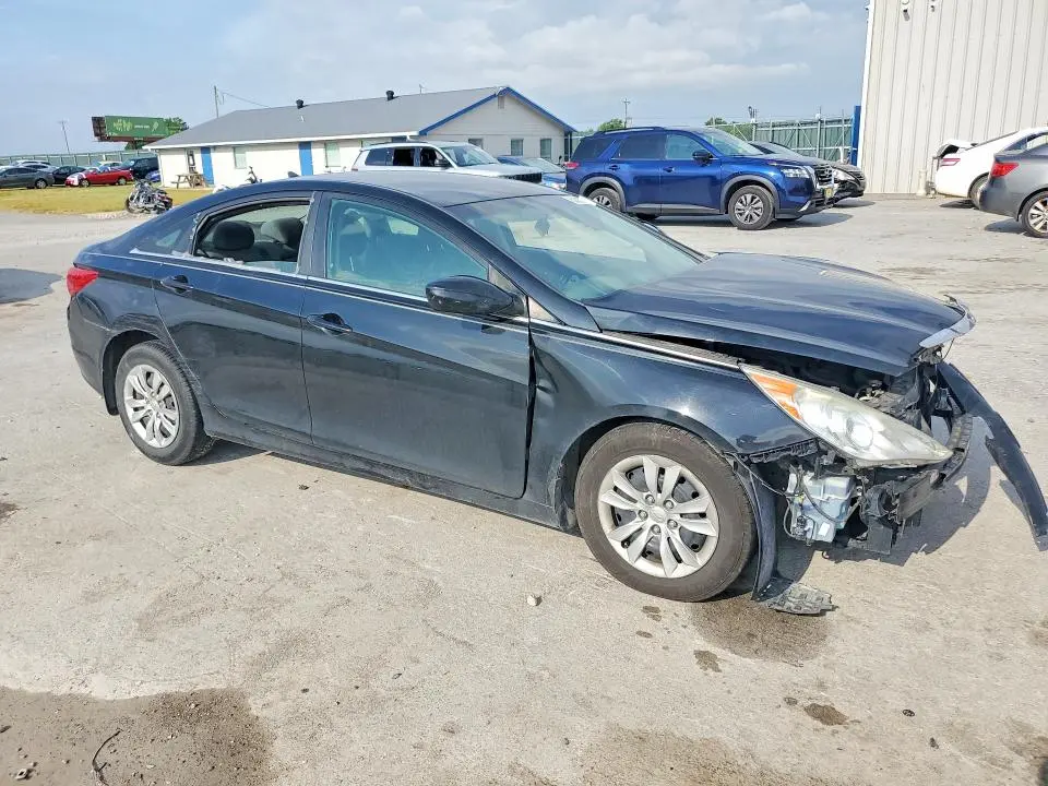 2011 HYUNDAI SONATA GLS  