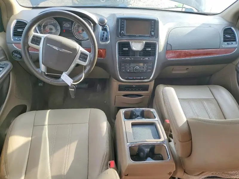 2013 CHRYSLER TOWN & COUNTRY TOURING L  