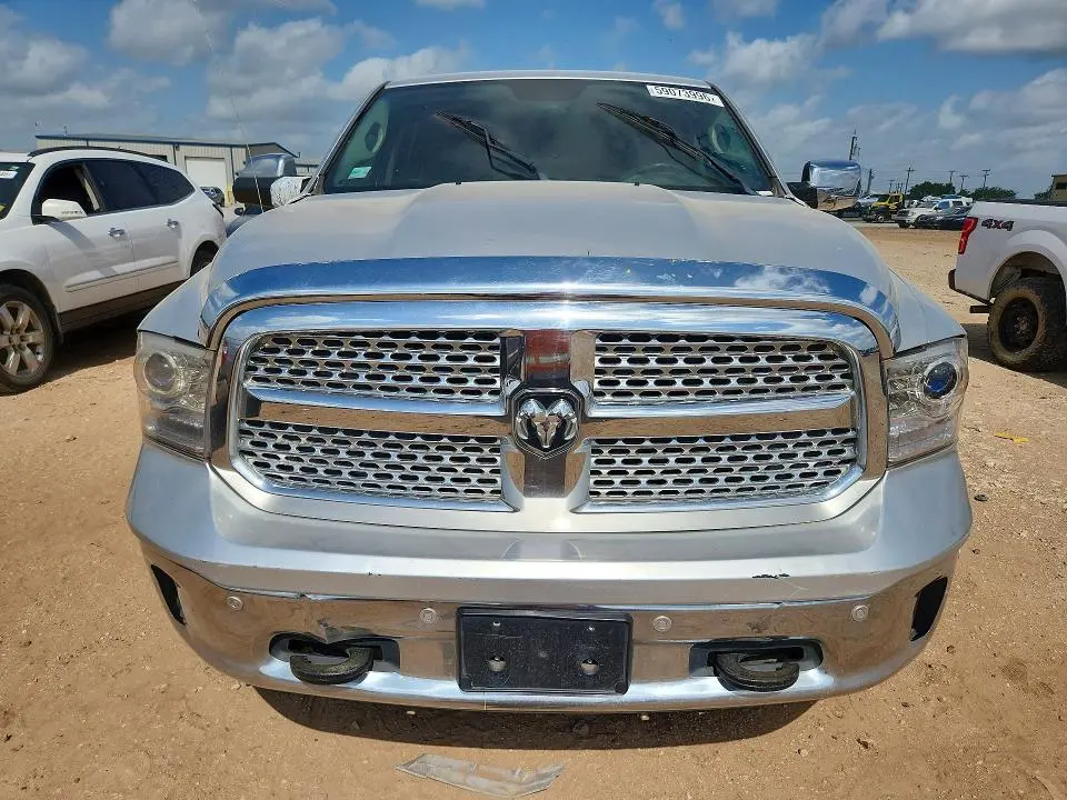 2016 RAM 1500 LARAMIE  