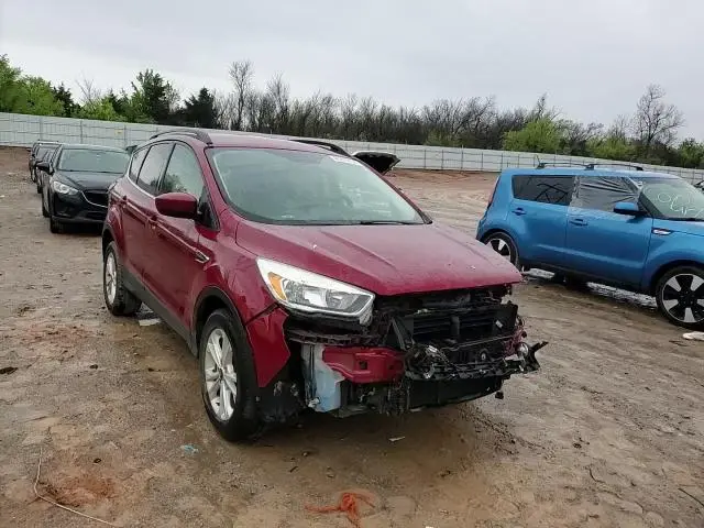 2018 FORD ESCAPE SE  