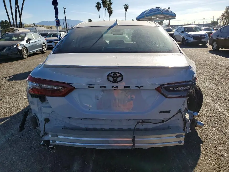 2024 TOYOTA CAMRY XSE  