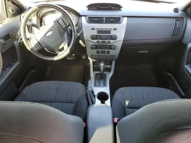 2011 FORD FOCUS SE  