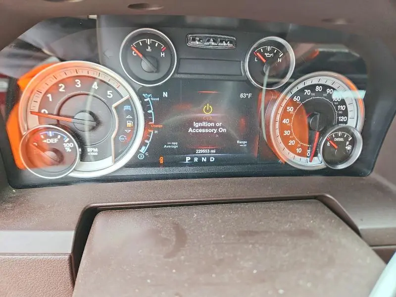 2015 RAM 1500 LARAMIE  