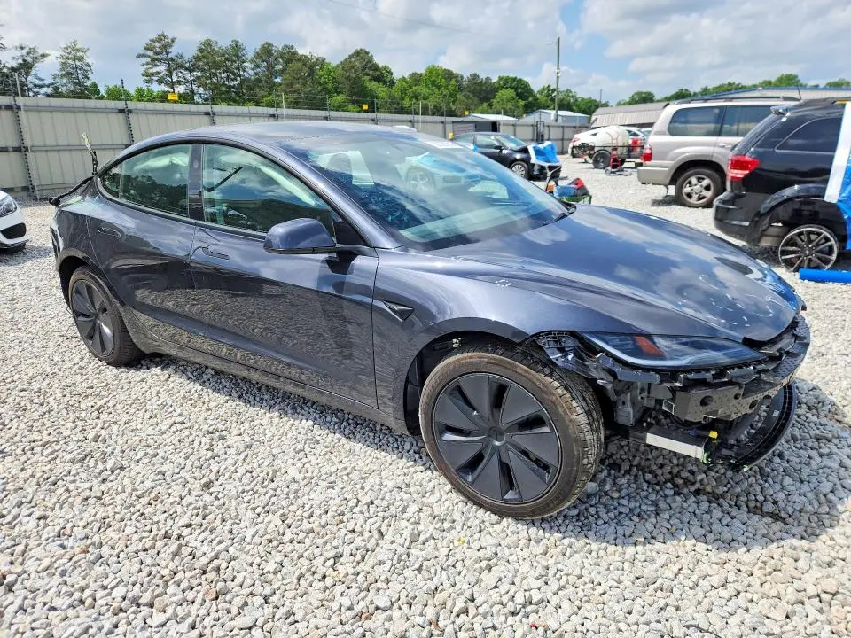 2025 TESLA MODEL 3   