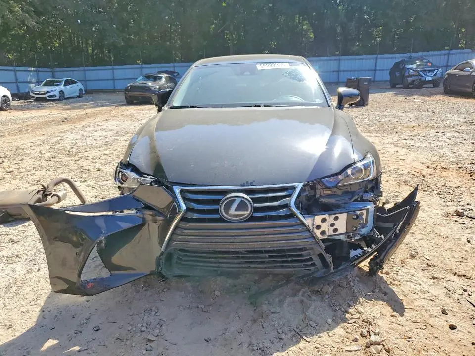2017 LEXUS IS 200T  