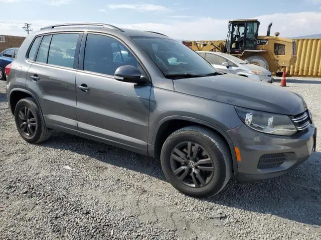2016 VOLKSWAGEN TIGUAN S  