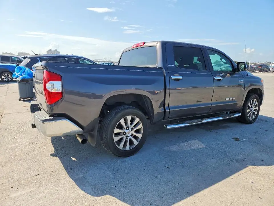 2017 TOYOTA TUNDRA CREWMAX LIMITED  