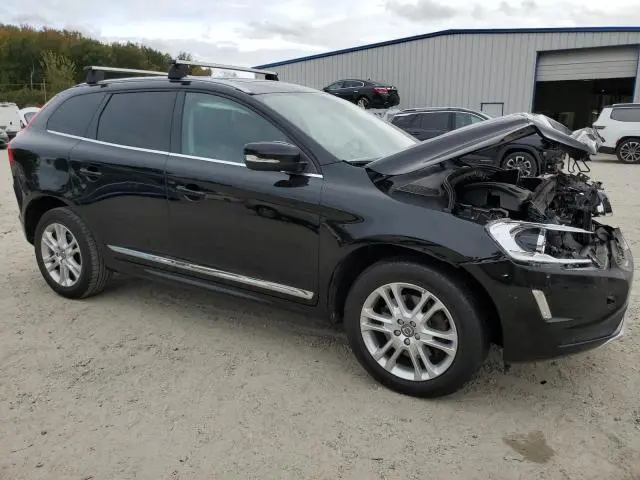 2015 VOLVO XC60 T5 PREMIER  