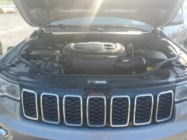 2017 JEEP GRAND CHEROKEE LAREDO  
