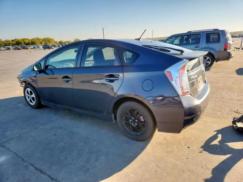 2013 TOYOTA PRIUS   