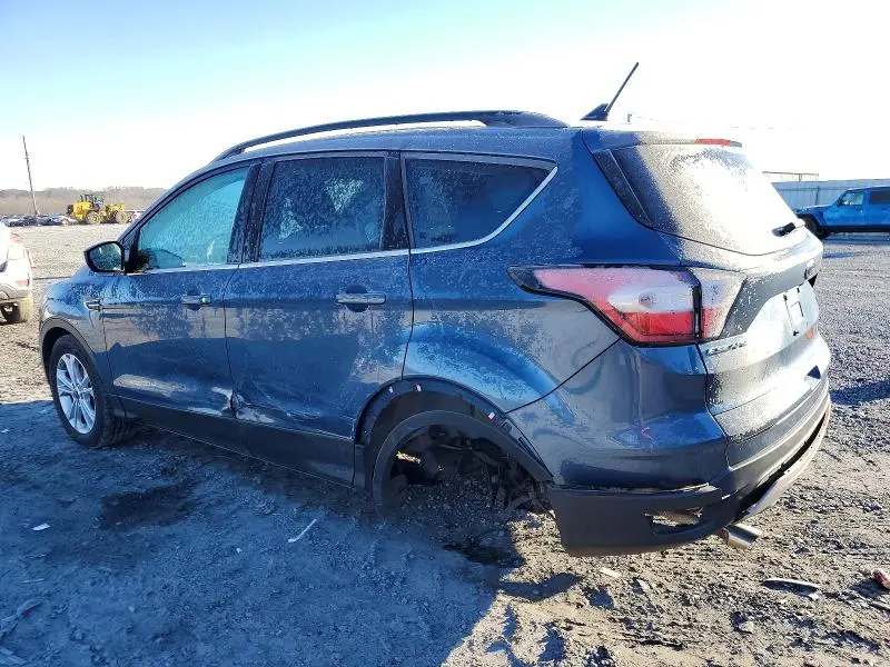 2018 FORD ESCAPE SE  