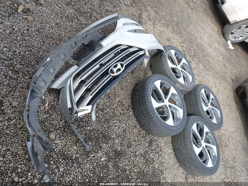 2016 HYUNDAI TUCSON LIMITED