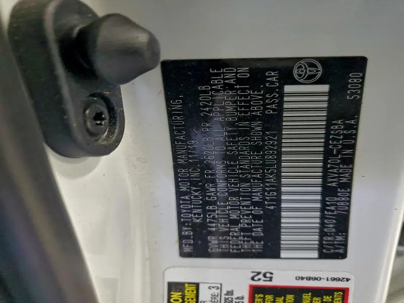 2020 TOYOTA CAMRY SE  