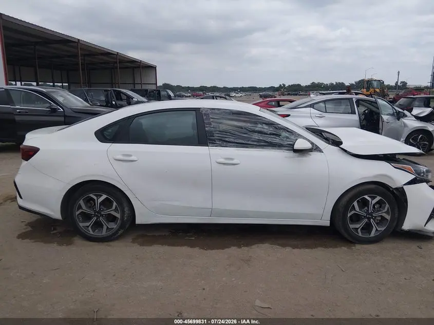 2021 KIA FORTE LXS