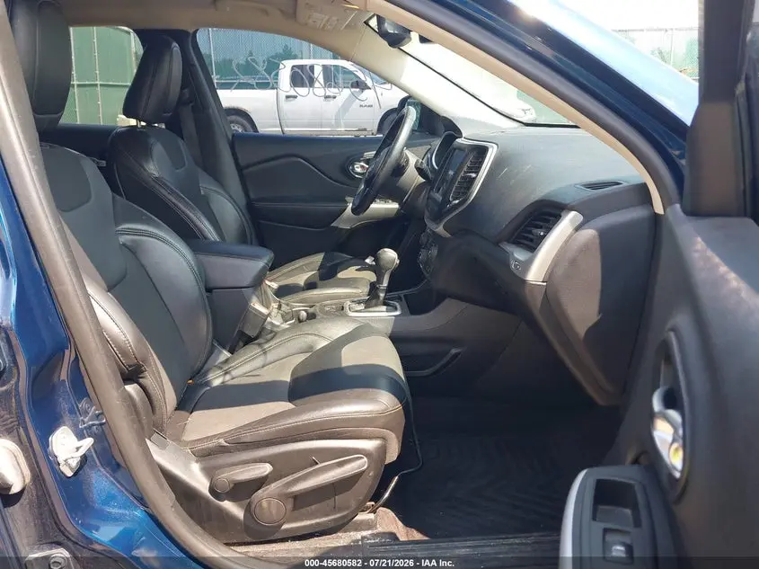 2018 JEEP CHEROKEE LATITUDE PLUS FWD