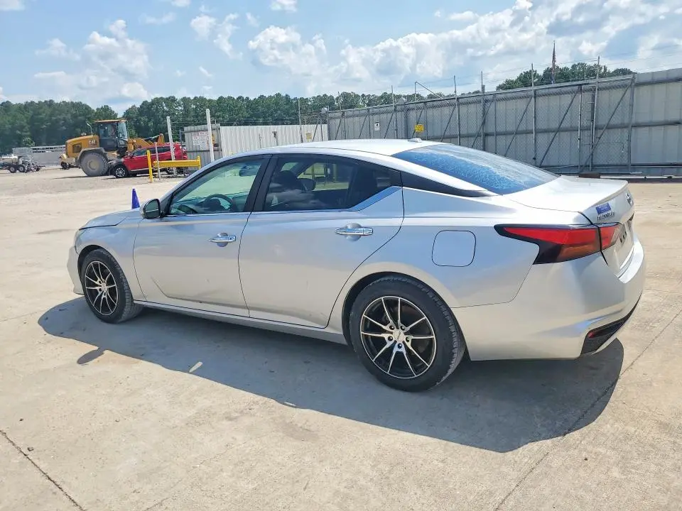 2020 NISSAN ALTIMA S  