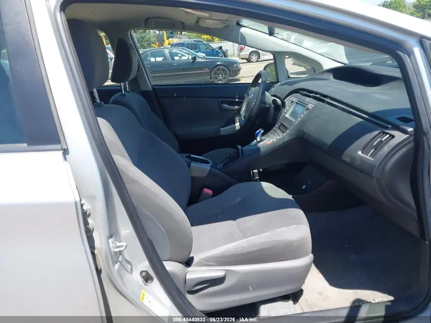 2012 TOYOTA PRIUS TWO
