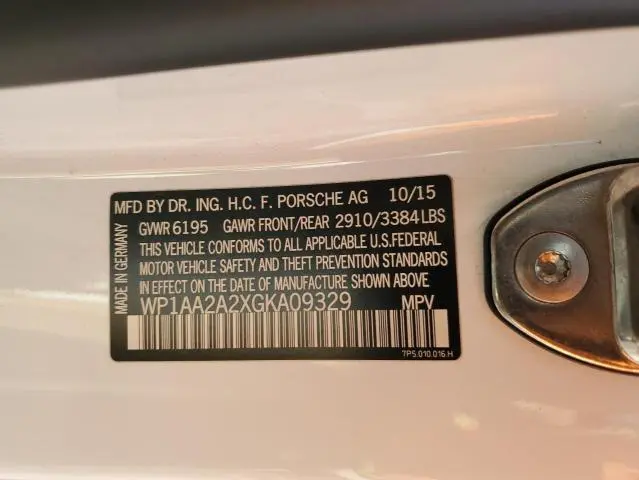 2016 PORSCHE CAYENNE   