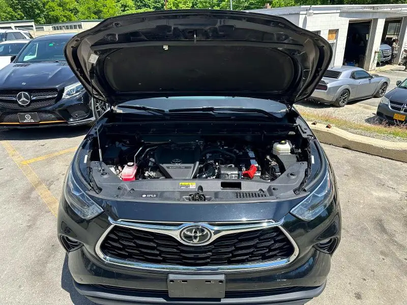 2023 TOYOTA HIGHLANDER LIMITED  