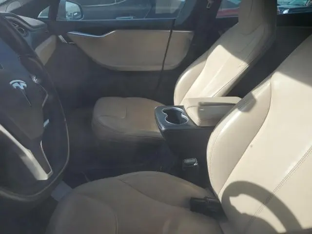 2015 TESLA MODEL S 85D  