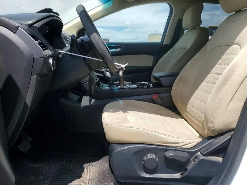 2018 FORD EDGE SE  