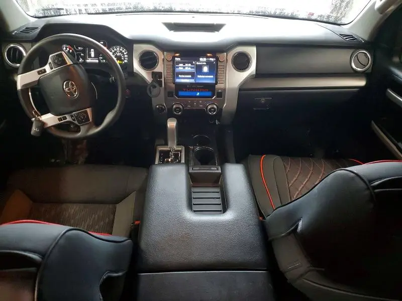 2020 TOYOTA TUNDRA SR5  