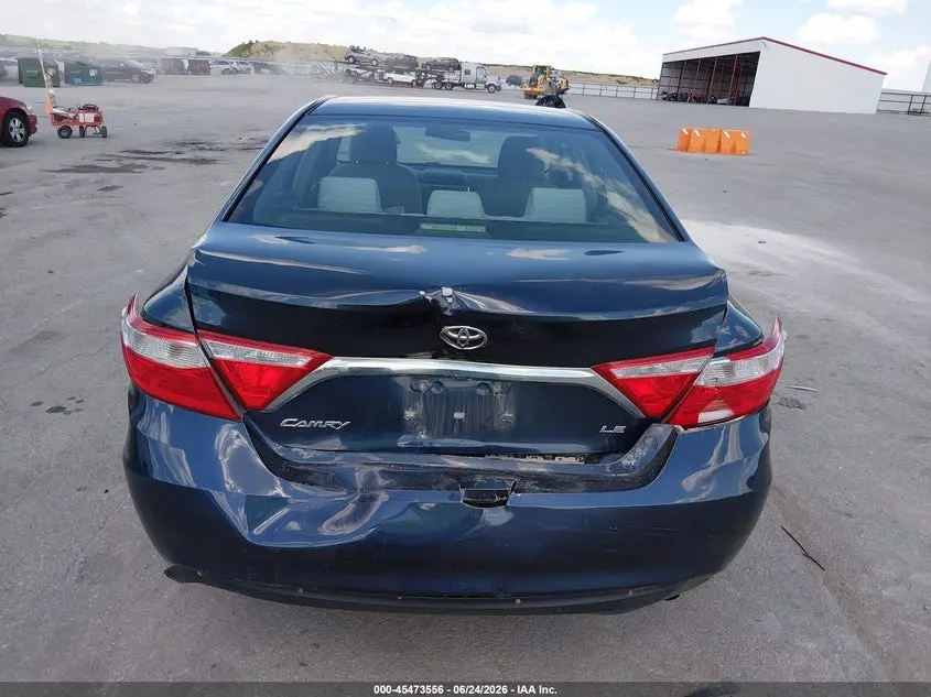 2015 TOYOTA CAMRY LE