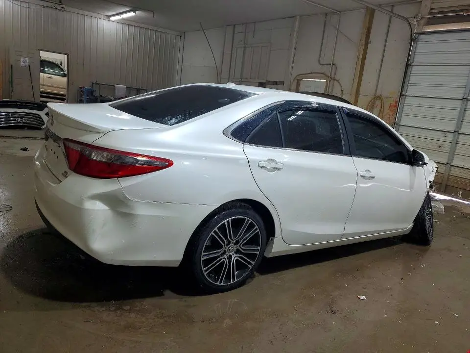 2016 TOYOTA CAMRY SPECIAL EDITION  