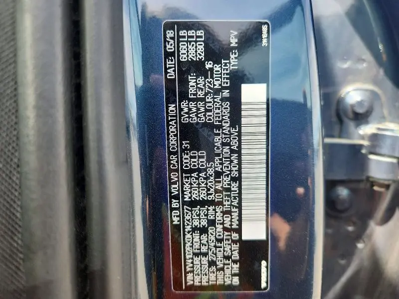 2019 VOLVO XC90 T5 MOMENTUM  