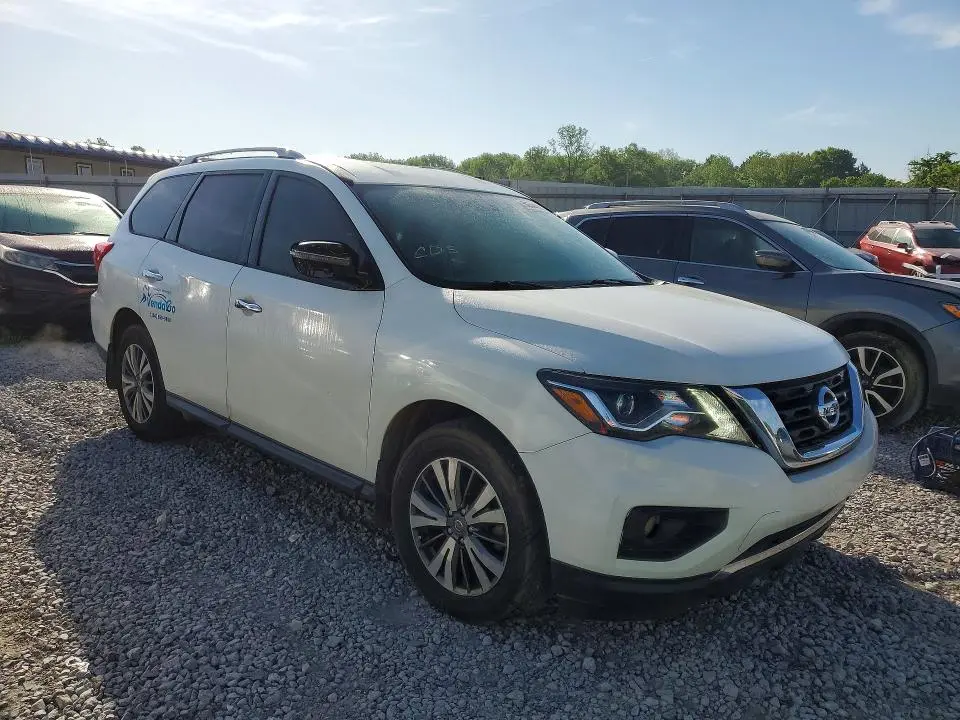 2019 NISSAN PATHFINDER SV  