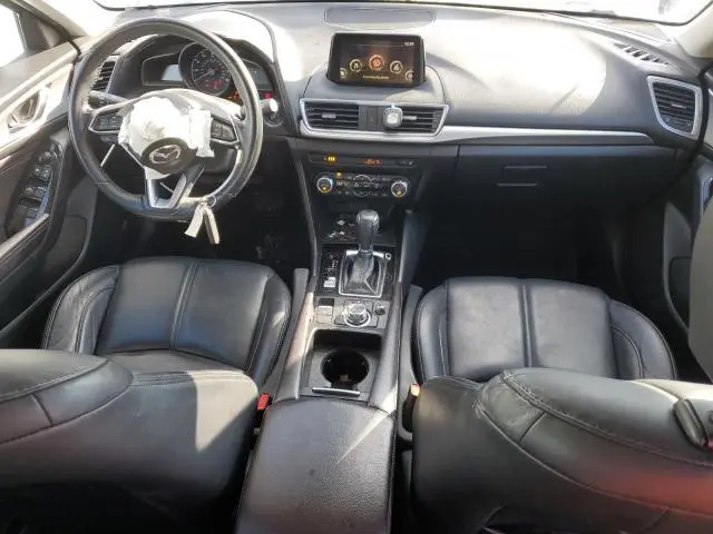 2018 MAZDA 3 TOURING  