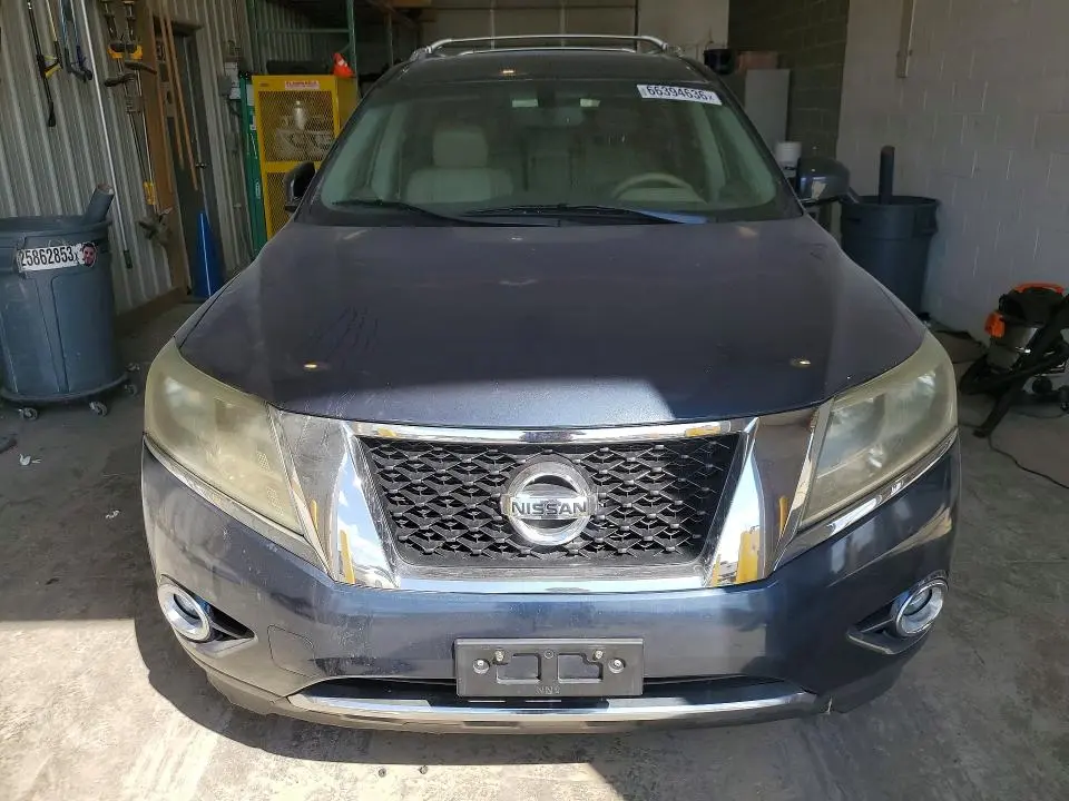 2013 NISSAN PATHFINDER S  