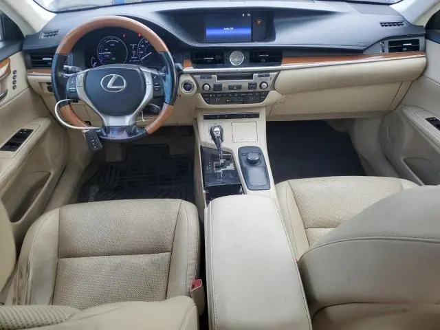 2015 LEXUS ES 300H