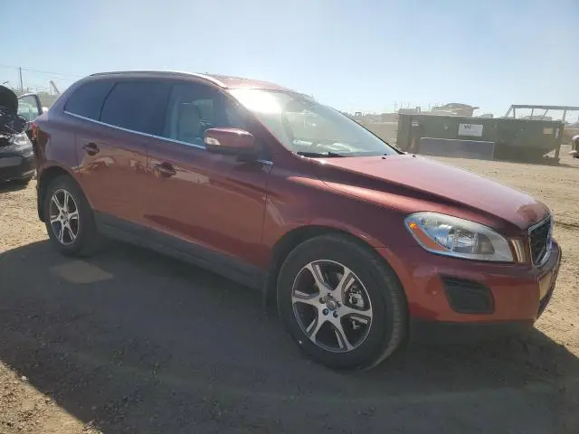 2011 VOLVO XC60 T6  
