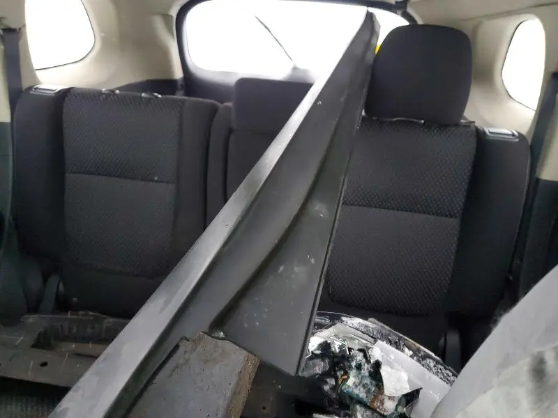 2016 MITSUBISHI OUTLANDER ES  