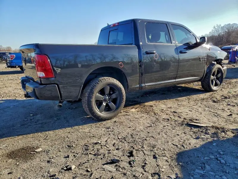 2018 RAM 1500 SLT  