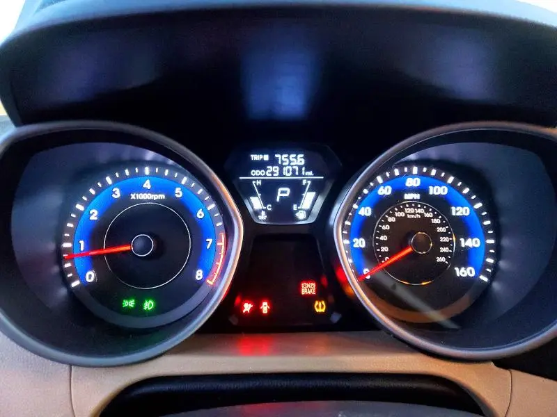 2012 HYUNDAI ELANTRA LIMITED  