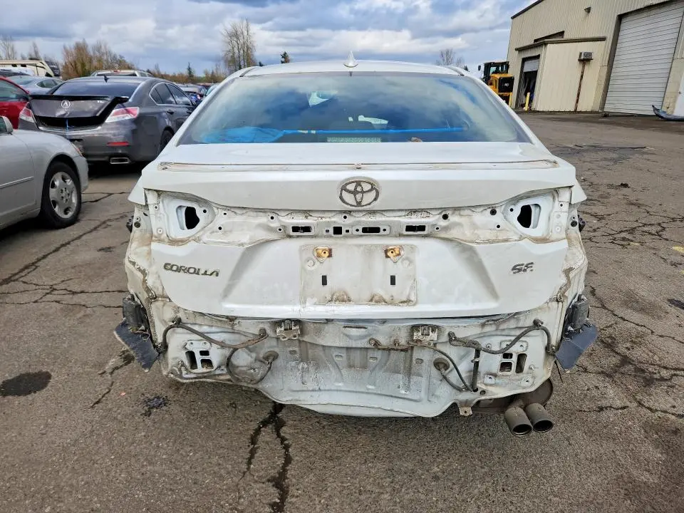 2020 TOYOTA COROLLA SE  